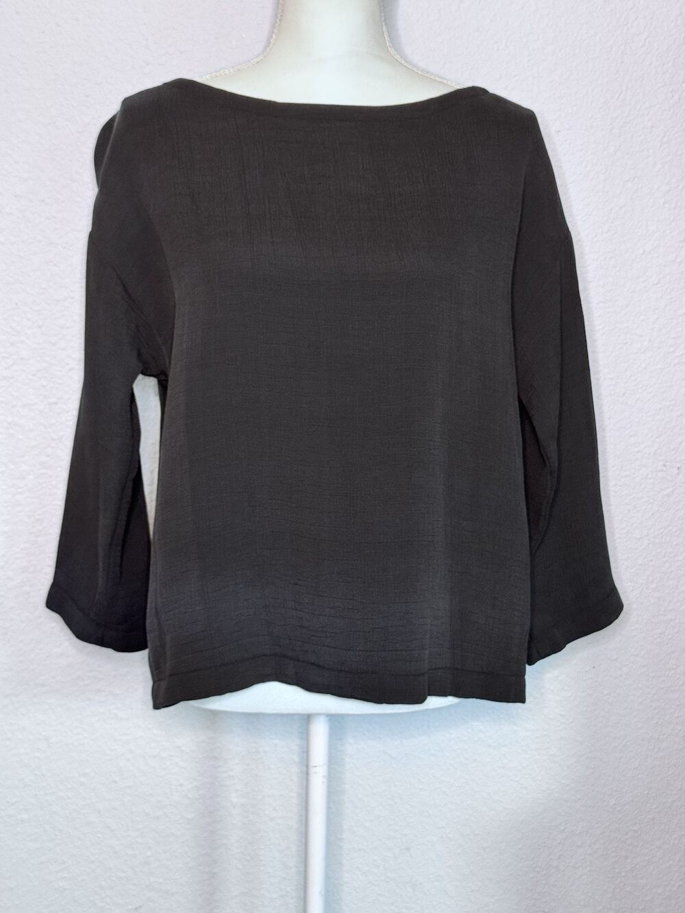 Eileen Fisher Women's Silk & Rayon Pullover Blouse Size M Black 3/4 Sleeve Top
